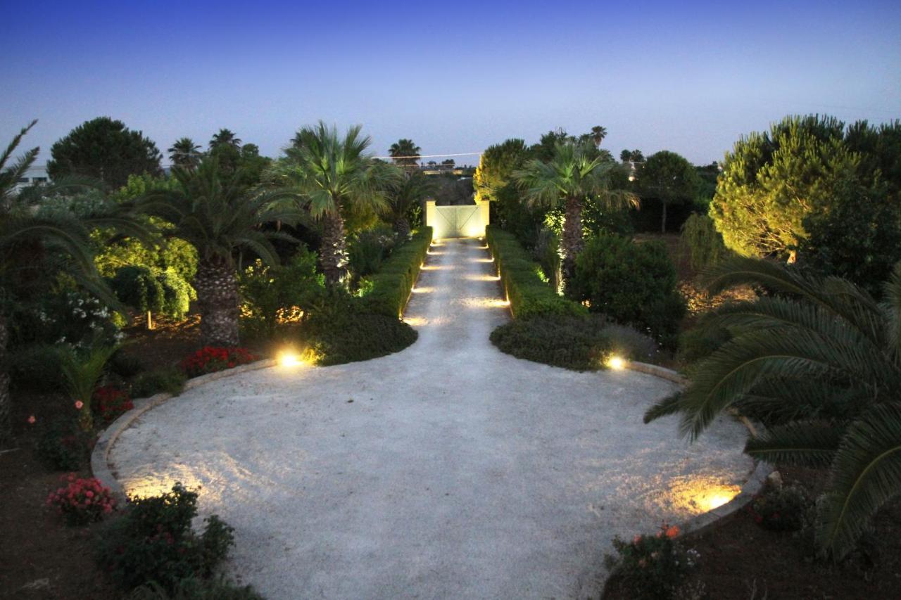 Villa Anciletta Casarano Eksteriør billede